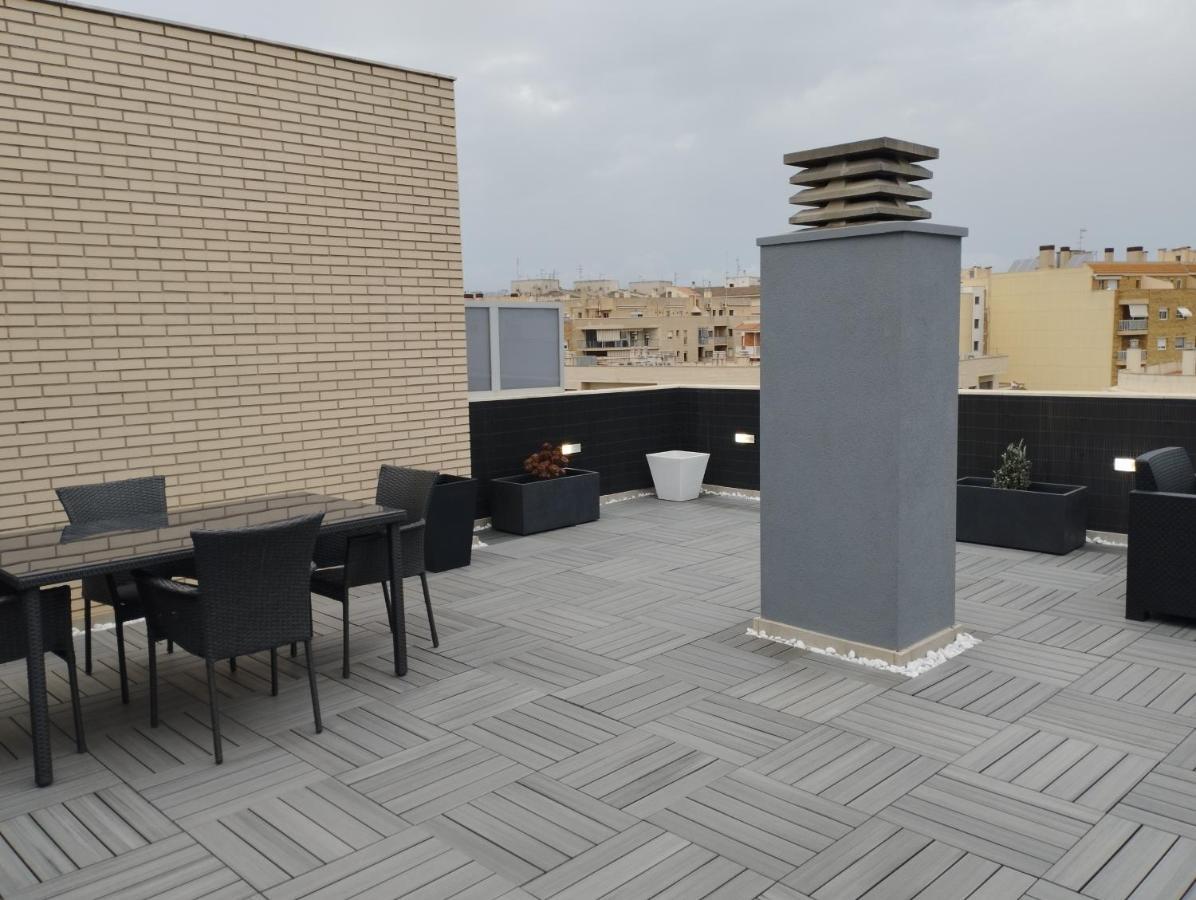 Atico Con Hidromasaje, Terraza Y Piscina En Ebrehogar Apartment Amposta